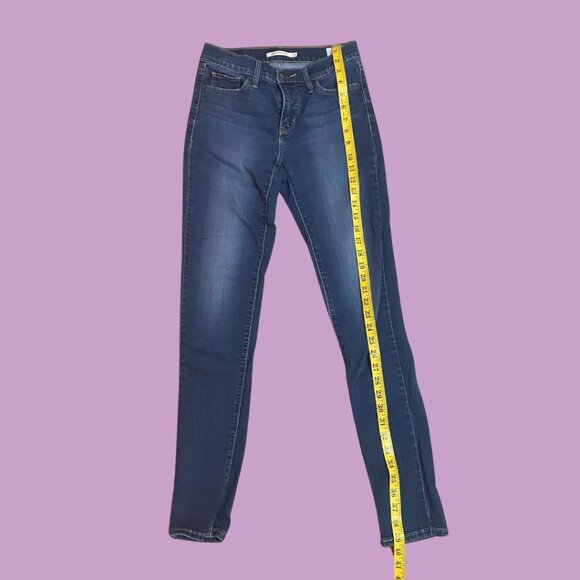 ✨ Levi’s 311™ Shaping Skinny Jeans – Size 26 | Mid-Wash Sculpting Denim ✨ - Picture 6 of 11